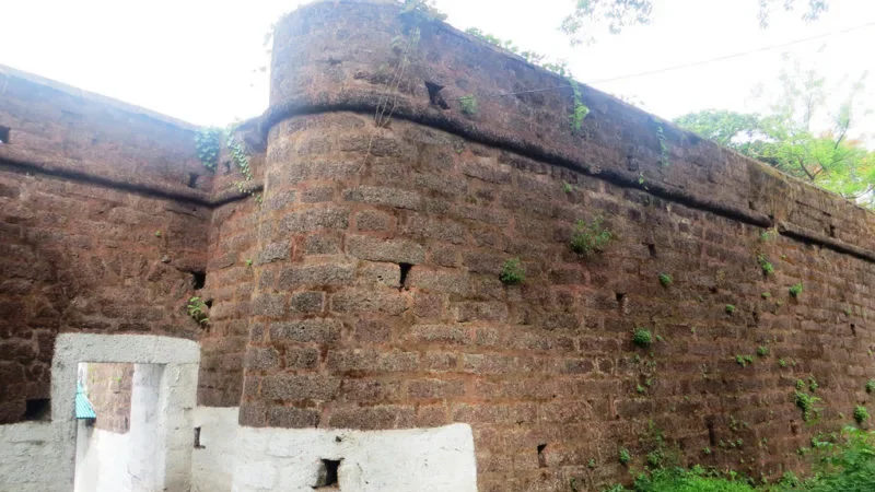 Forts-In-Goa.-Mormugao-Fort-Goa